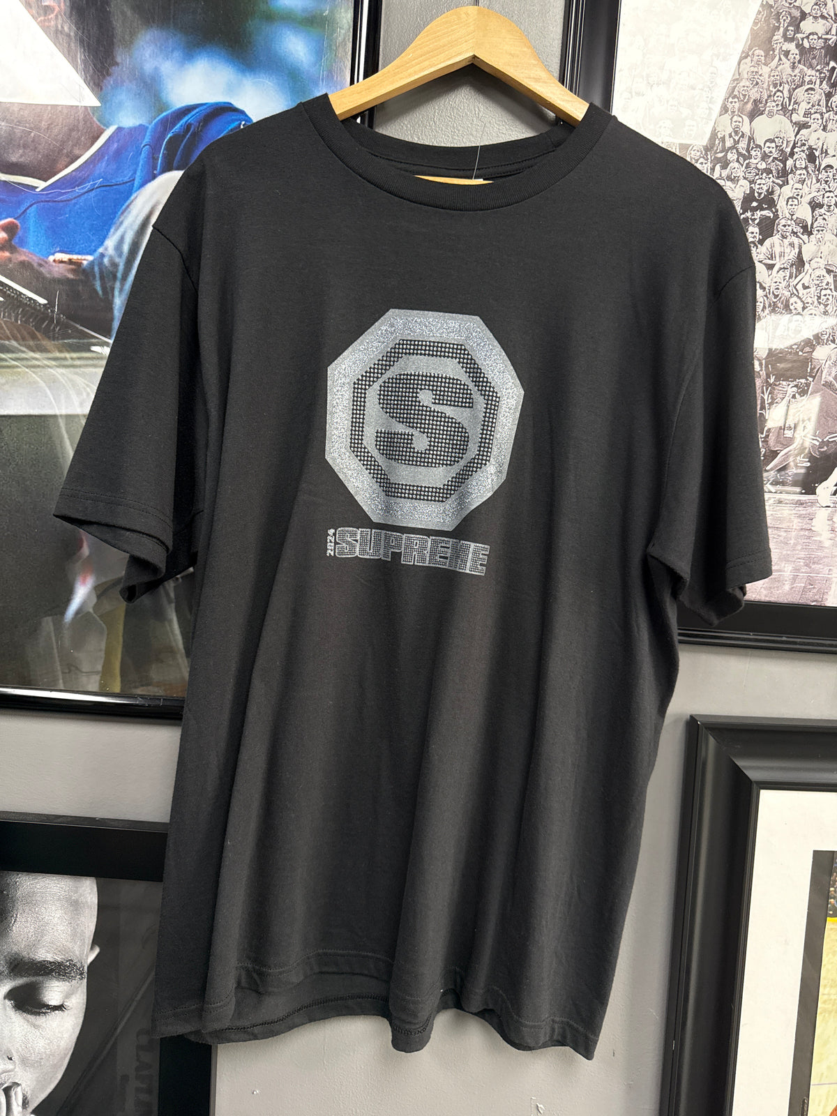 Supreme Blockbuster Tee - size L