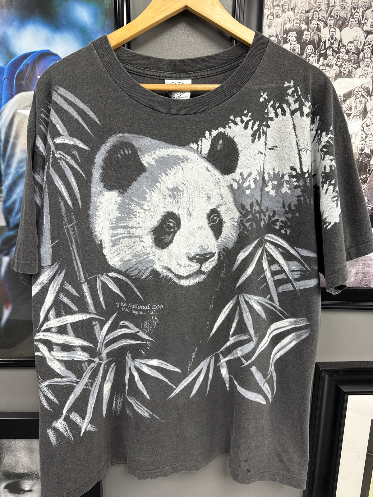Panda AOP Tee size XL