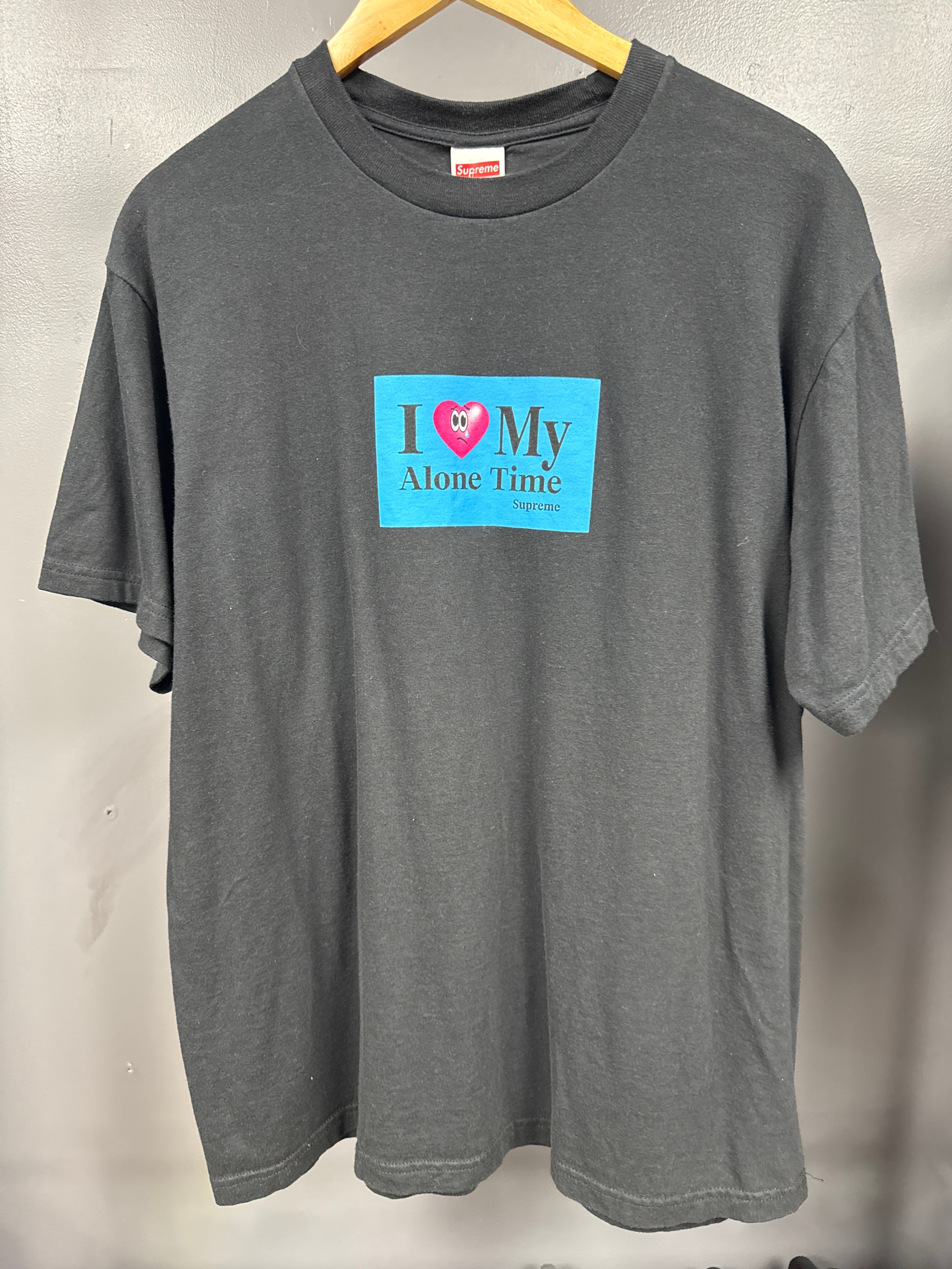 Supreme Alone Time Tee - size L