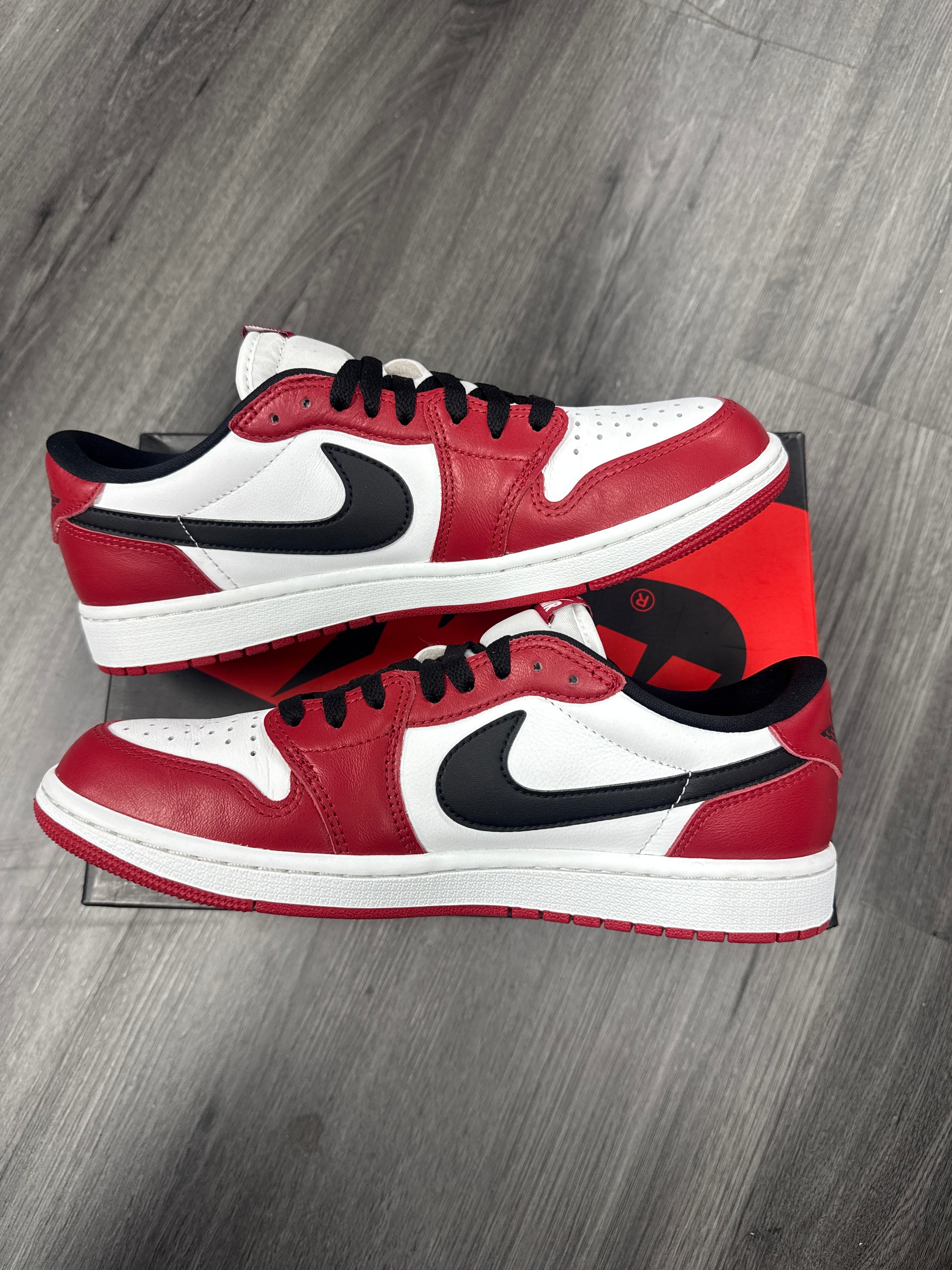 Jordan 1 Low Chicago 2026 - size 9.5