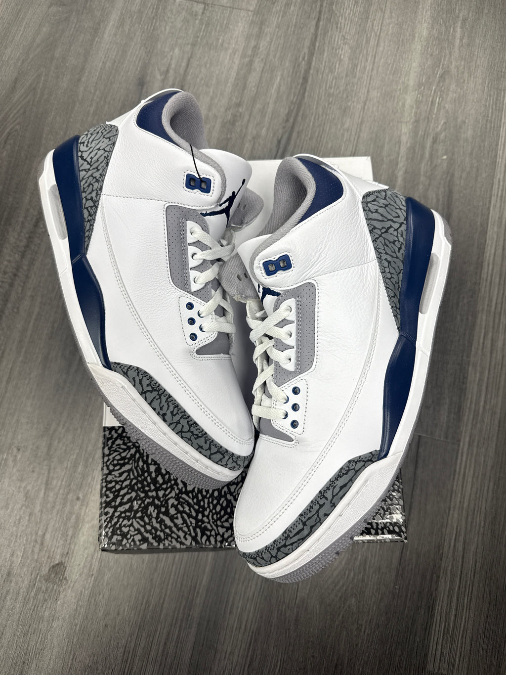 Jordan 3 Midnight Navy - size 12