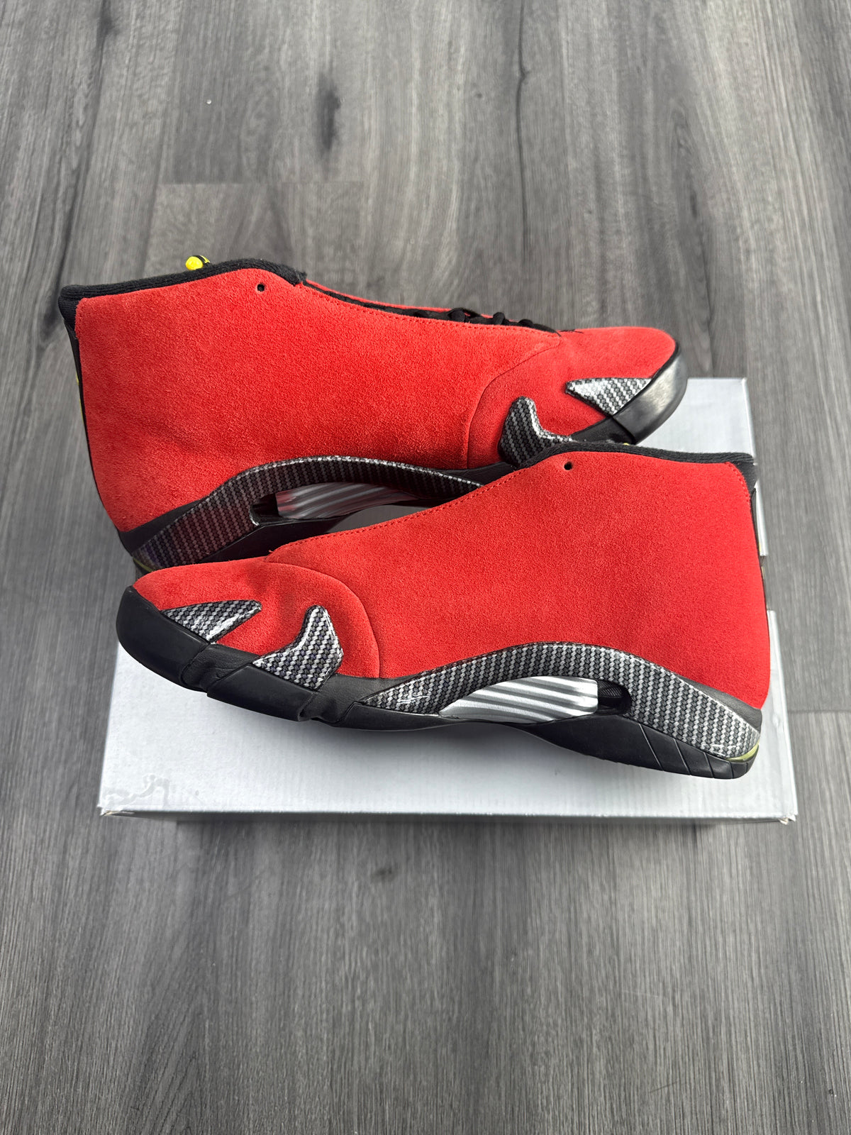 Jordan 14 Ferrari - size 10