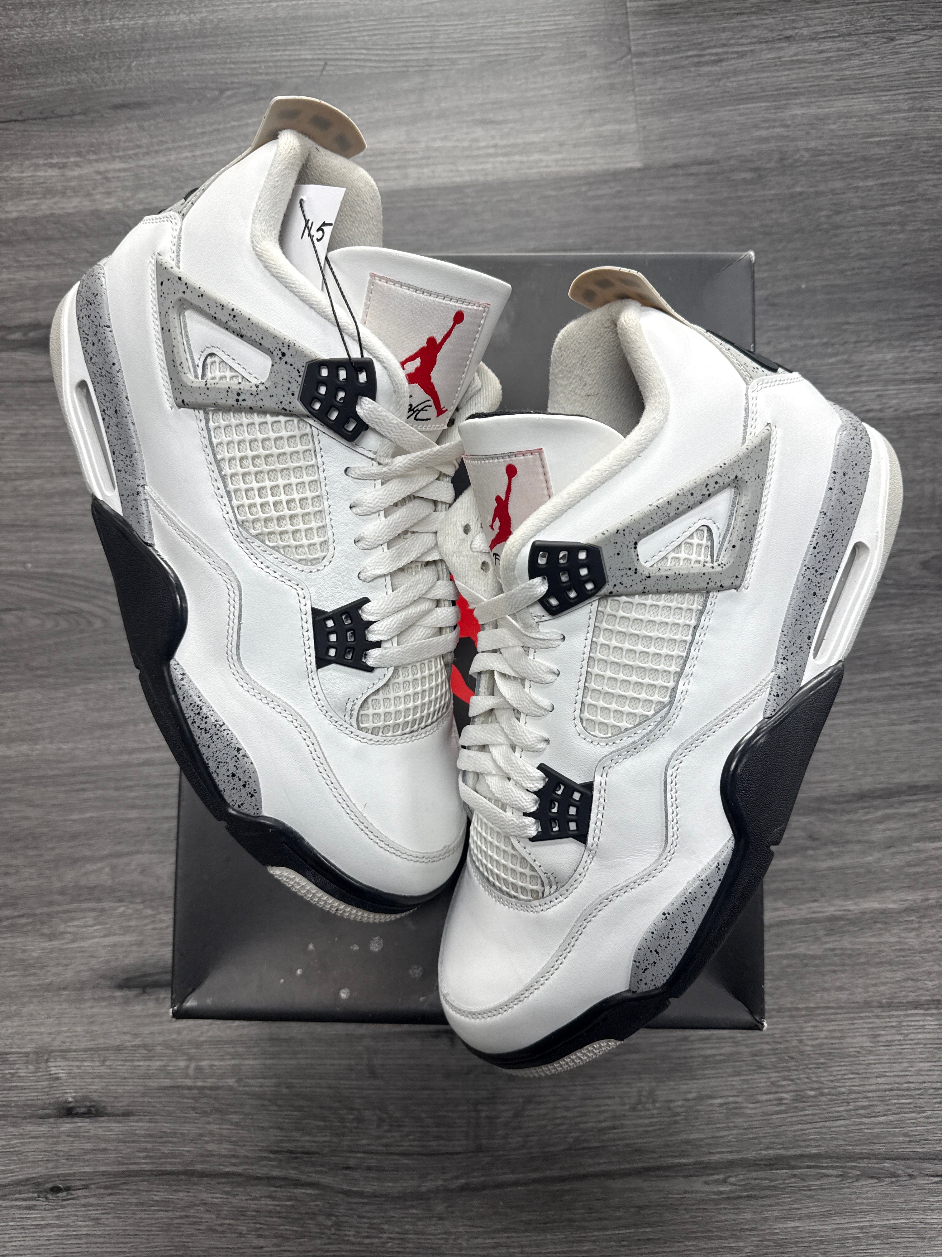 Jordan 4 White Cement - size 11.5