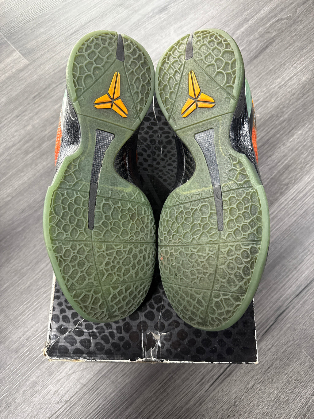 Nike Kobe 6 Orange County (2011) - size 11