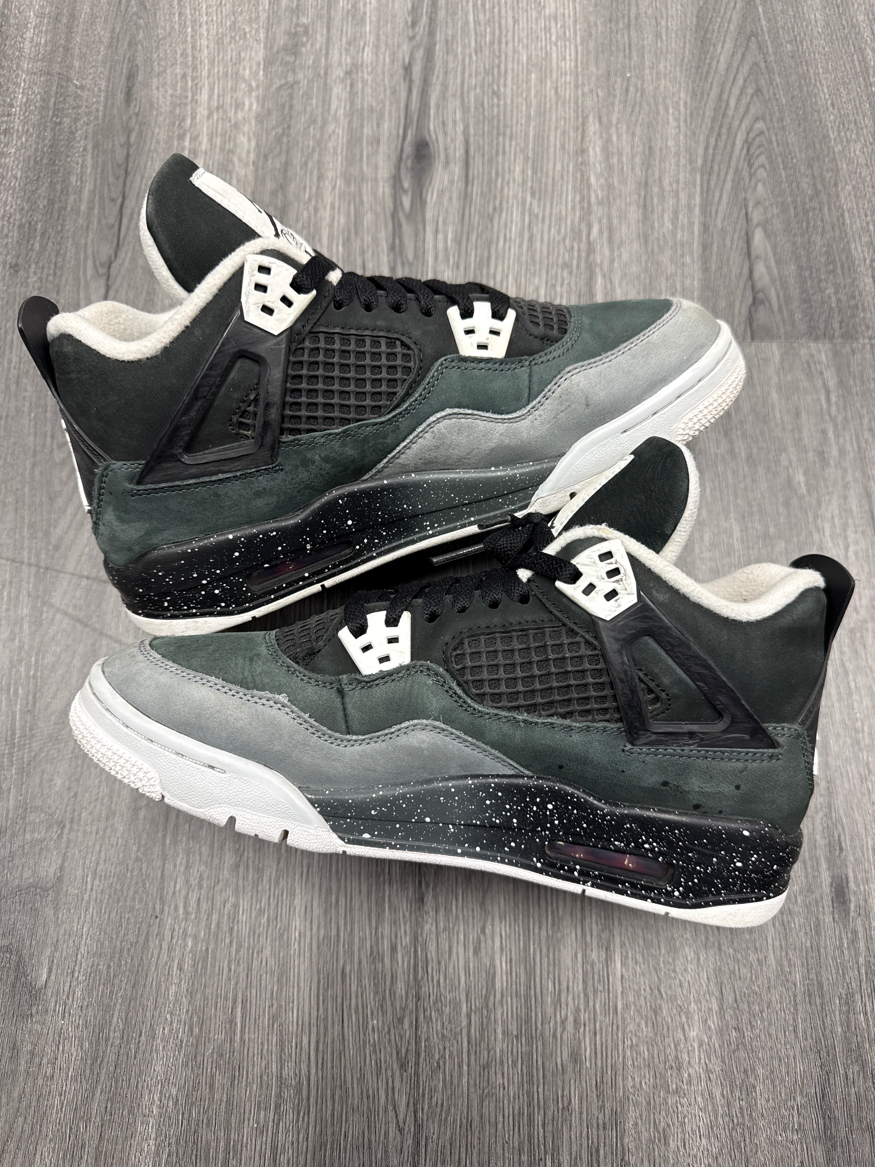 Jordan 4 Fear GS - size 7