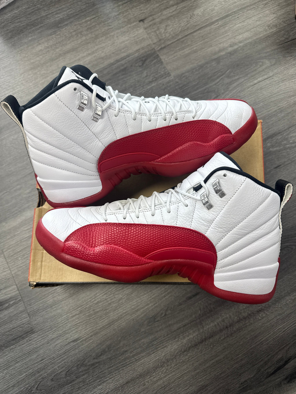 Jordan 12 Cherry - size 13