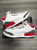 Jordan 3 Fire Red - Size 13