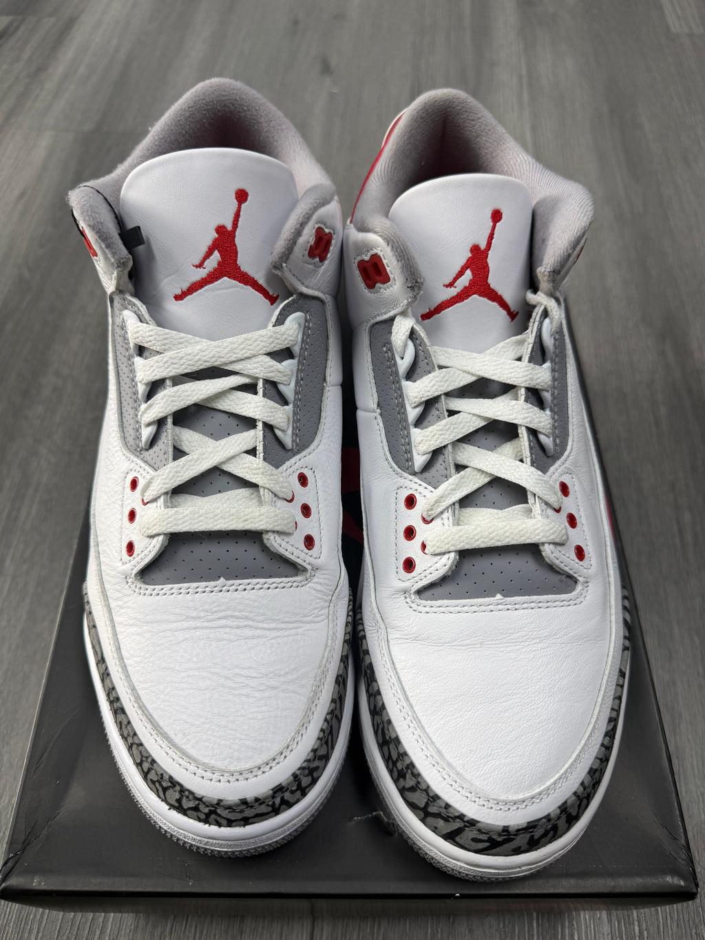 Jordan 3 Fire Red - size 10