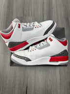Jordan 3 Fire Red - size 10